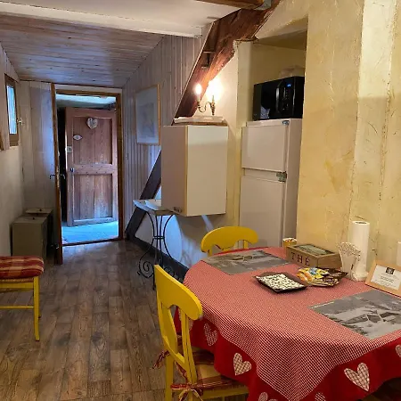 Affittacamere Maison D’hôtes Les Méans