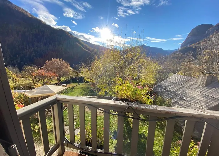 Maison d'hôtes Maison D’hôtes Les Méans 3*